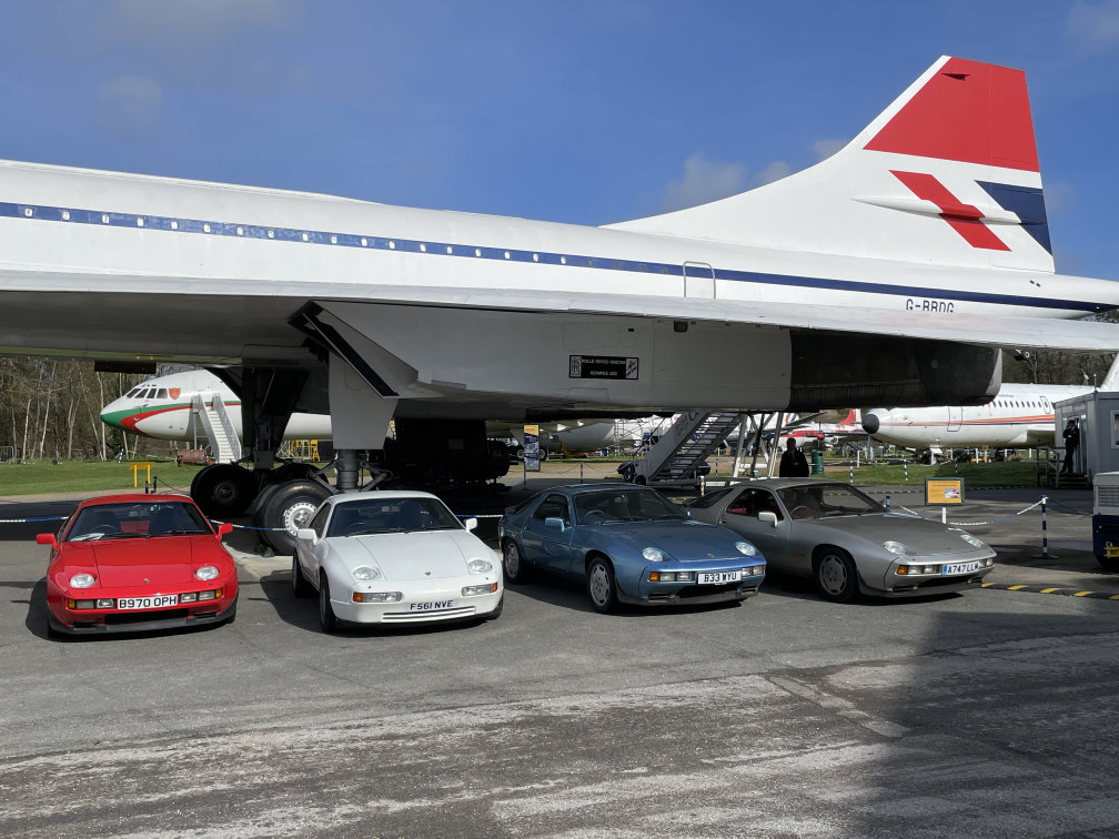 Porsche 928's in Concorde colour order - Pic: Paul Lacey
