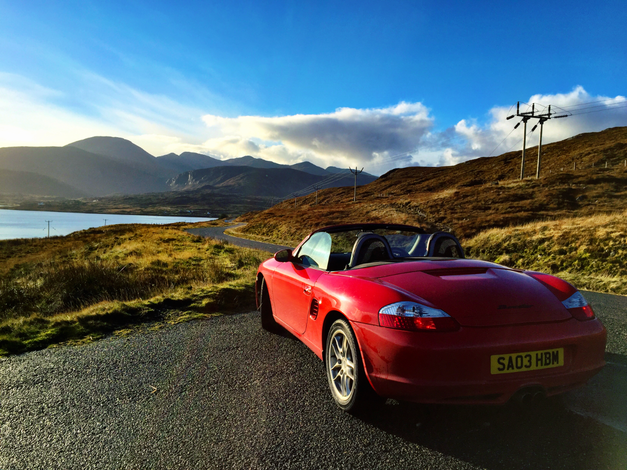 "Porsche Boxster (986)" by ikeofspain is licensed under CC BY 2.0 https://www.flickr.com/photos/45412924@N00/23178528202