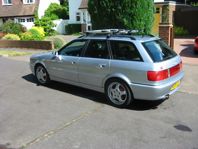 Polar Silver Porsche Audi RS2 Avant